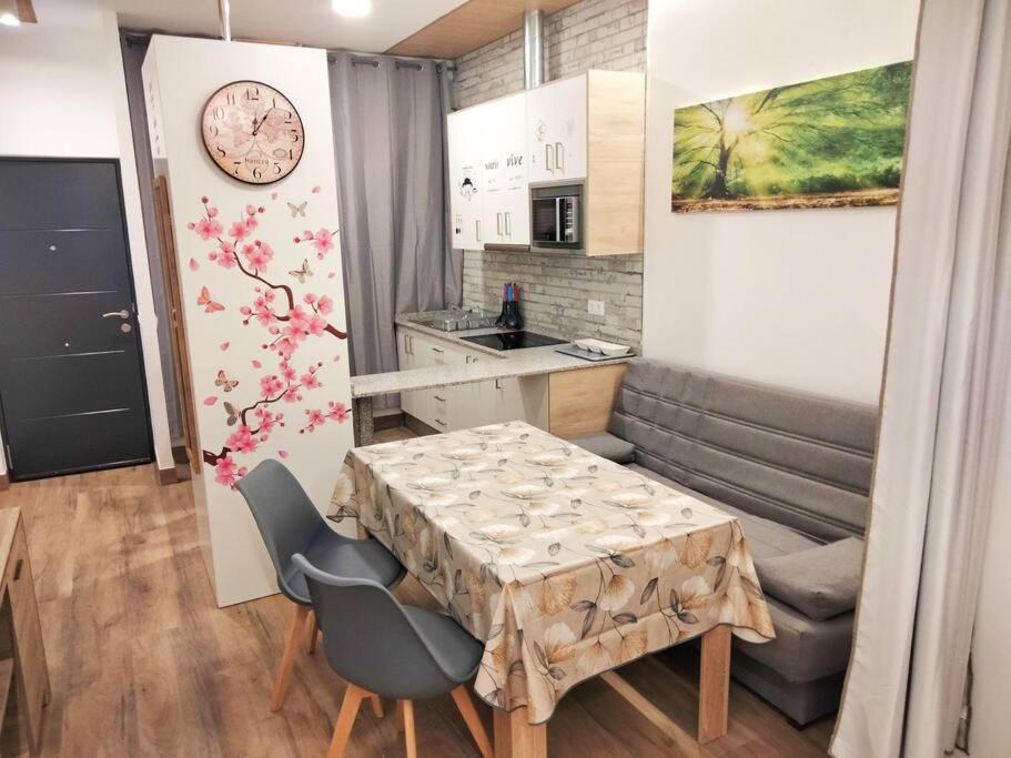 Loft La Calahorra Del Bere Con Posibilidad De Aparcamiento Pregunta Por El Pack Mas Amor Cordoba Luaran gambar